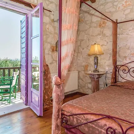 Carolina Villa