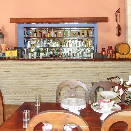 Carolina Villa