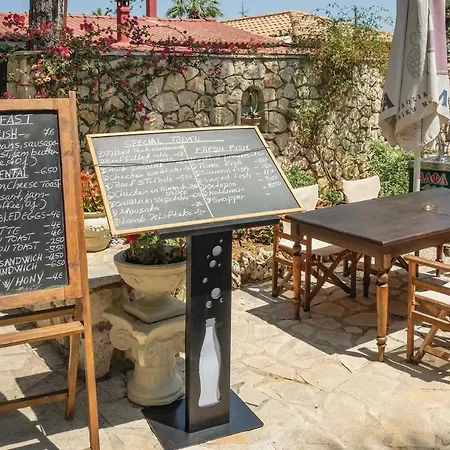 Carolina Villa